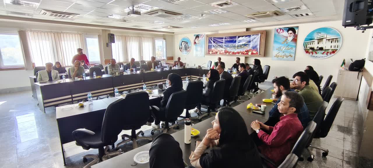 نشست تخصصی دانه‌های روغنی در دانشگاه گرگان