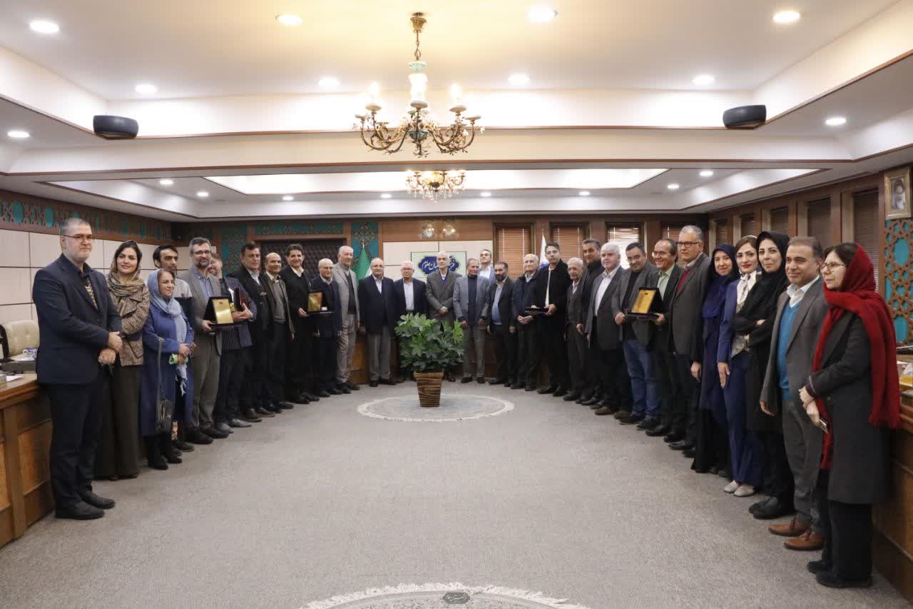 تجلیل از پنج مهندس برجسته منتخب فرهنگستان علوم در سال ۱۴۰۴