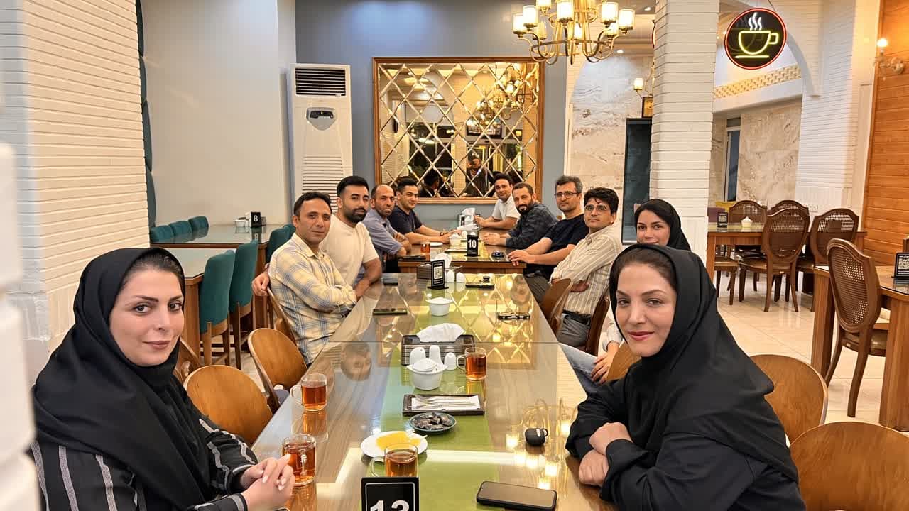دوره آموزشی آشنایی با تولید ارقام هیبرید آفتابگردان دوره آموزشی آشنایی با تولید ارقام هیبرید آفتابگردان