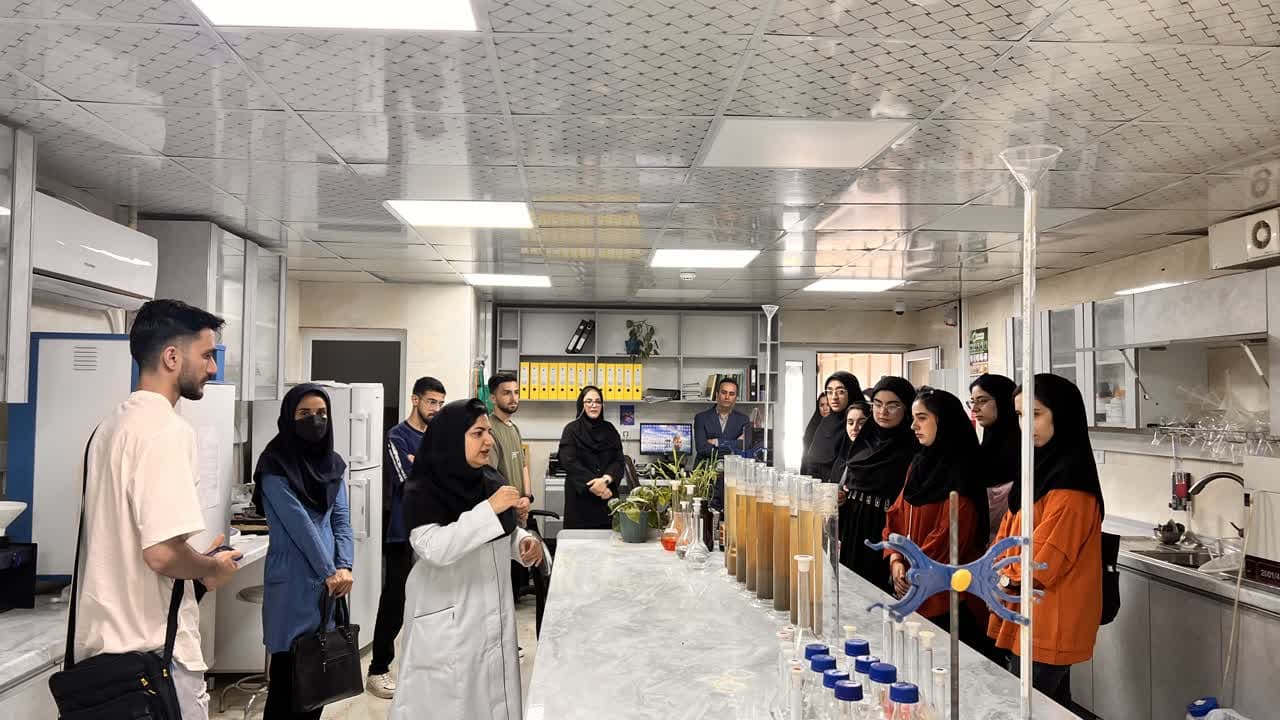 بازدید مسئولان پارک علم و فناوری مازندران و دانشجویان دانشگاه علوم کشاورزی و منابع طبیعی ساری 
