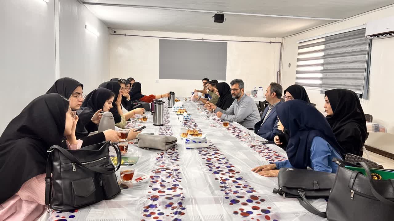 بازدید مسئولان پارک علم و فناوری مازندران و دانشجویان دانشگاه علوم کشاورزی و منابع طبیعی ساری 